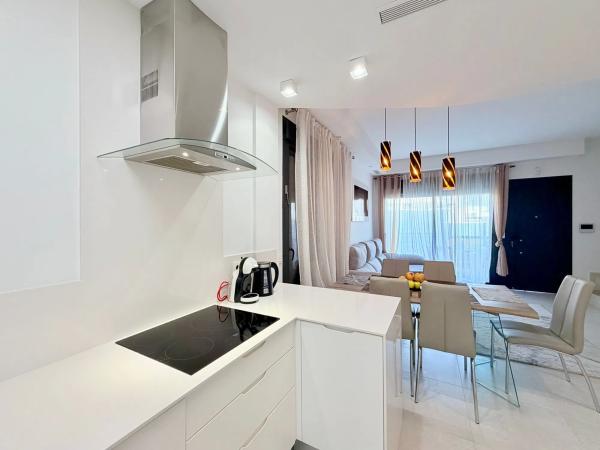 Chalet adosado en calle Bidasoa, 11