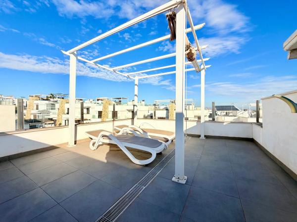 Chalet adosado en calle Bidasoa, 11