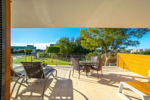 Piso en calle Estrecho de Bonifacio, 1