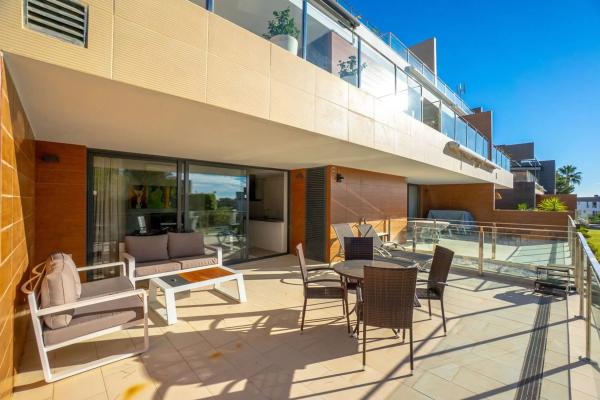 Piso en calle Estrecho de Bonifacio, 1