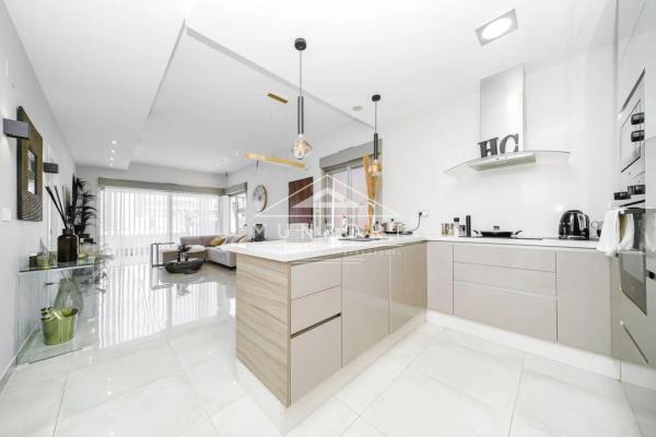 Chalet en Barrio Villamartín-Las Filipinas