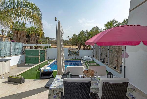 Casa independiente en calle Pico Lobo