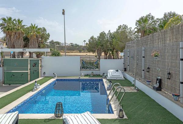 Casa independiente en calle Pico Lobo