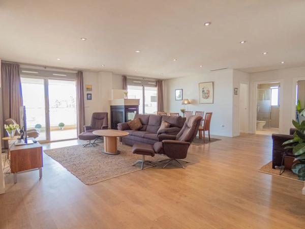 Piso en Barrio Villamartín-Las Filipinas