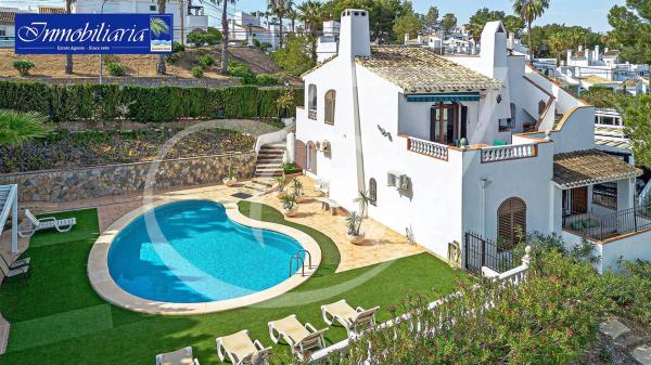 Casa independiente en calle Manuel de Falla