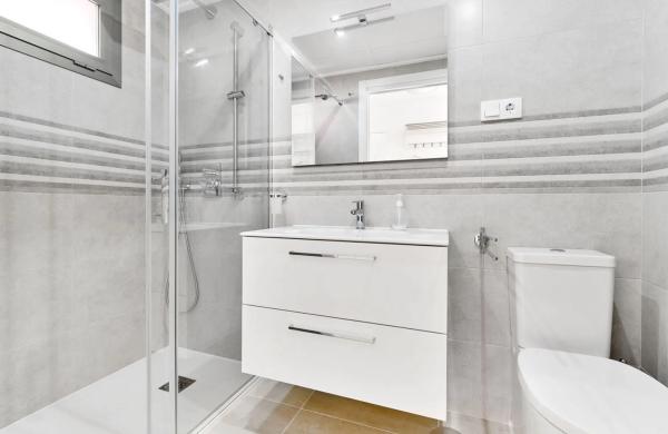 Piso en calle Clavo, 1