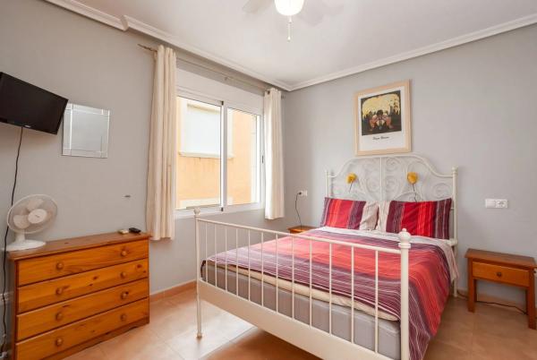 Chalet adosado en calle Guadiana