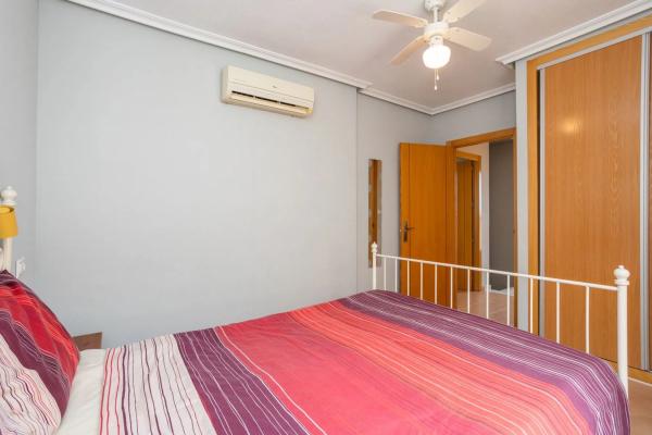 Chalet adosado en calle Guadiana