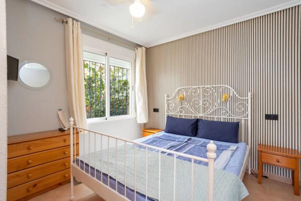 Chalet adosado en calle Guadiana