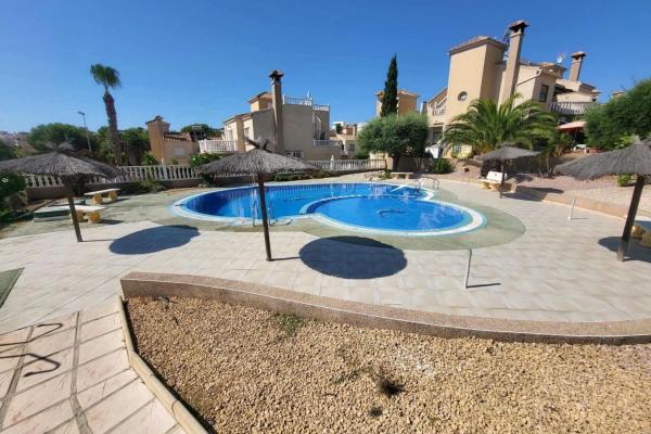 Chalet en calle Almanzor