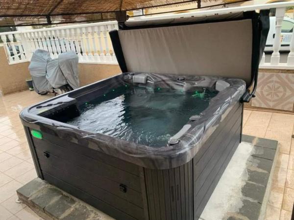 Chalet en calle Almanzor