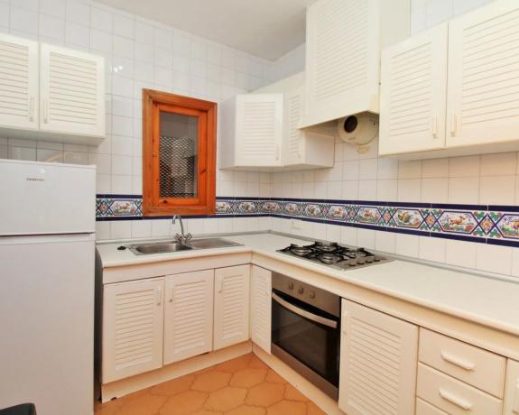 Piso en calle Tramontana, 24