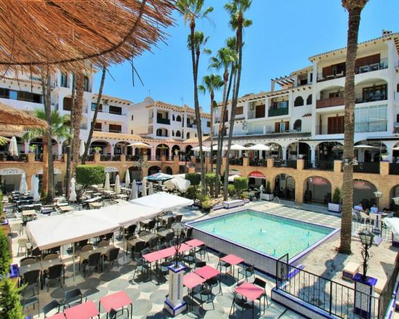 Piso en calle Tramontana, 24