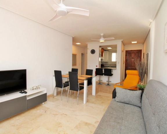 Piso en calle Tramontana, 26