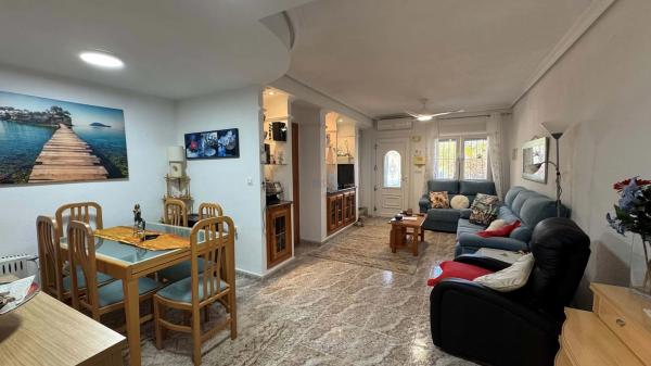 Chalet en Barrio Villamartín-Las Filipinas