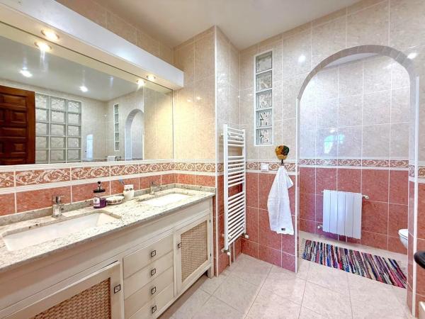 Chalet en Barrio Villamartín-Las Filipinas