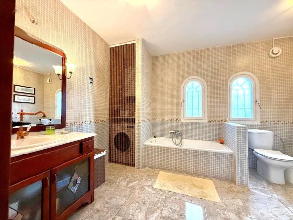 Chalet en Barrio Villamartín-Las Filipinas