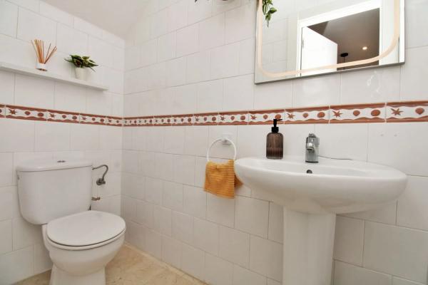 Chalet adosado en calle Tomás Bretón