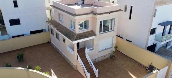 Casa independiente en calle Puig Mayor