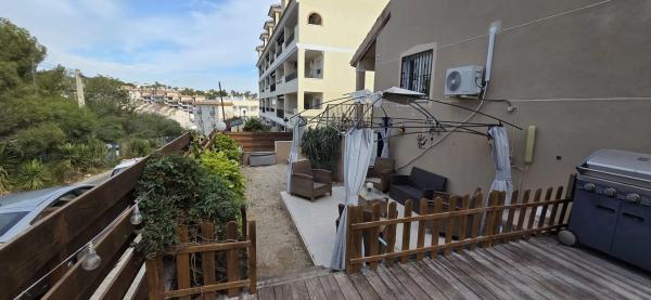 Casa independiente en calle República Dominicana, 9