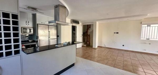 Casa independiente en calle Puig Mayor