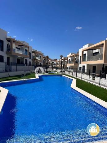 Ático en Barrio Villamartín-Las Filipinas