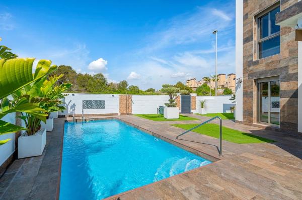 Chalet en Barrio Villamartín-Las Filipinas