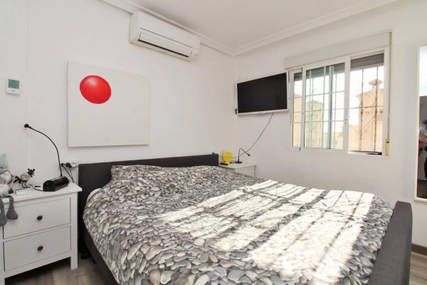 Chalet adosado en calle Peñalara, 2