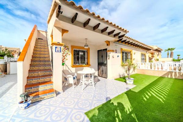 Chalet en Barrio Villamartín-Las Filipinas