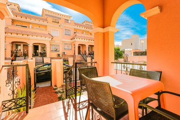 Chalet en Barrio Villamartín-Las Filipinas