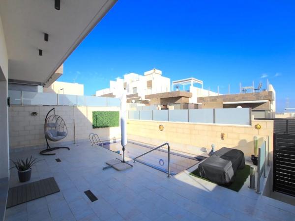 Chalet en Barrio Villamartín-Las Filipinas