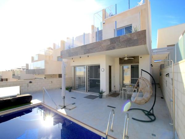 Chalet en Barrio Villamartín-Las Filipinas