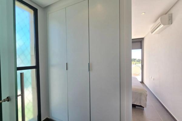 Piso en calle Estrecho de Bonifacio