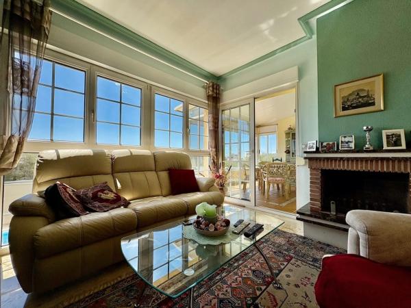 Chalet en Barrio Villamartín-Las Filipinas