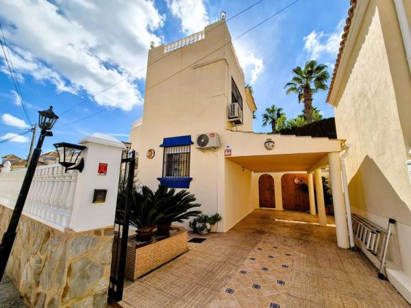 Chalet en Barrio Villamartín-Las Filipinas