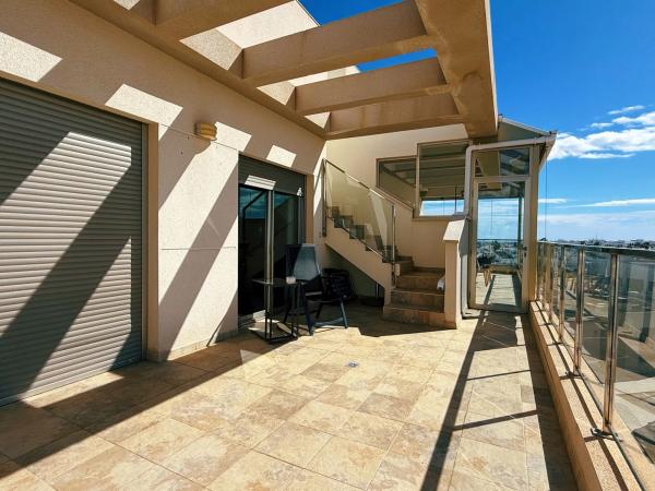 Dúplex en calle Pebrella s/n