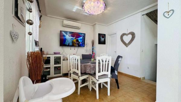 Chalet en Barrio Villamartín-Las Filipinas