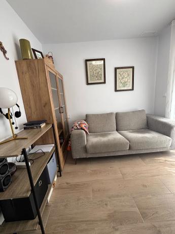 Casa independiente en calle Miño, 13