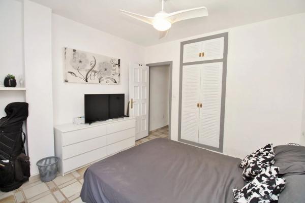 Piso en avenida de las Brisas