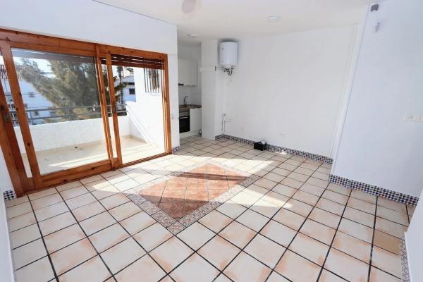 Piso en calle Ruperto Chapi