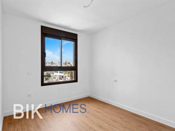 Ático en Barrio Villamartín-Las Filipinas