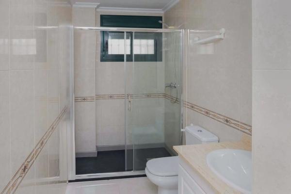 Piso en calle los Pirineos