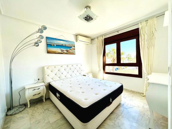 Piso en calle Tosca s/n