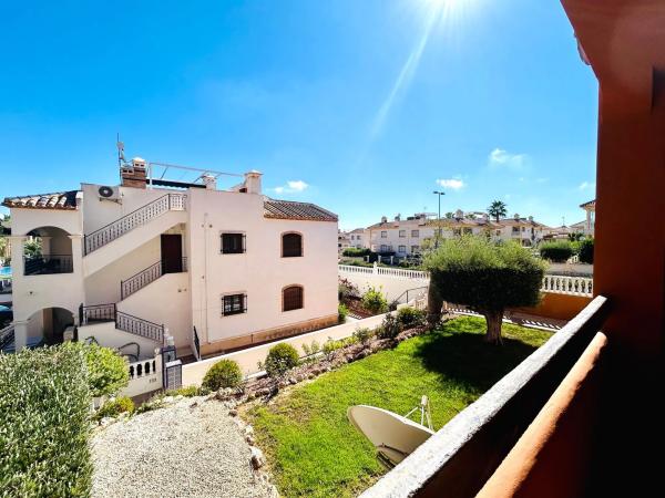 Piso en calle Tosca s/n