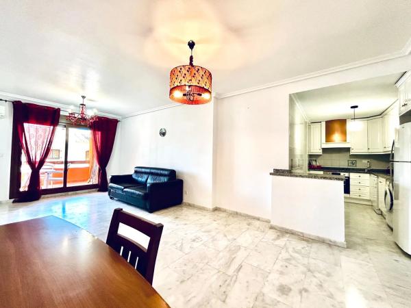 Piso en calle Tosca s/n