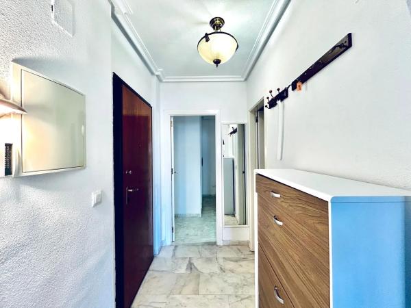 Piso en calle Tosca s/n