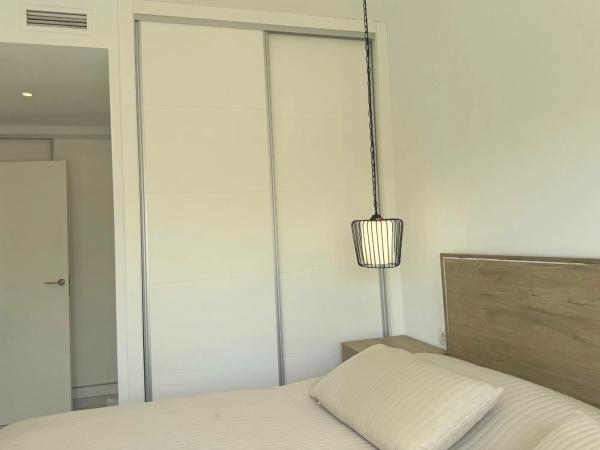 Chalet adosado en calle Estragón