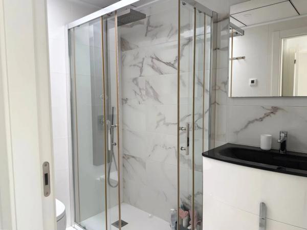 Chalet adosado en calle Estragón