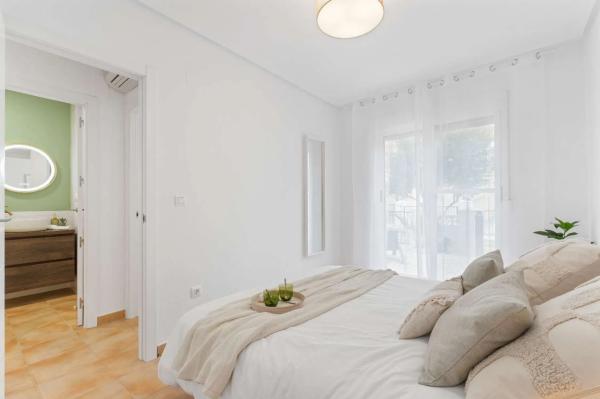 Chalet adosado en calle Paraguay