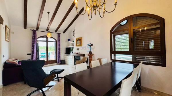 Chalet en Barrio Villamartín-Las Filipinas